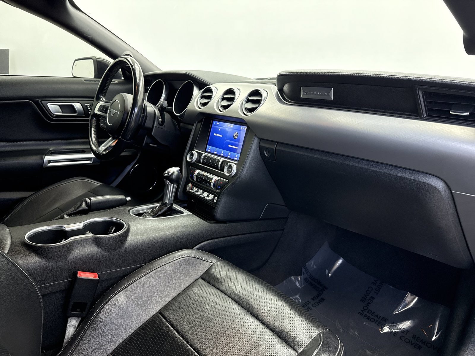 Used 2022 Ford Mustang Premium RWD image 34