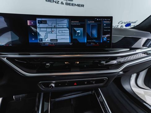 Used 2023 BMW X7 M60i w/ M Sport Professional Package image 30