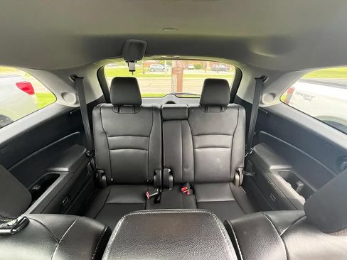 Used 2020 Honda Pilot Touring image 35