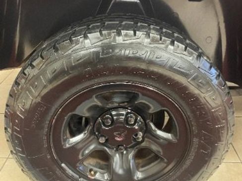 Used 2018 RAM 1500 Rebel w/ Luxury Group image 31