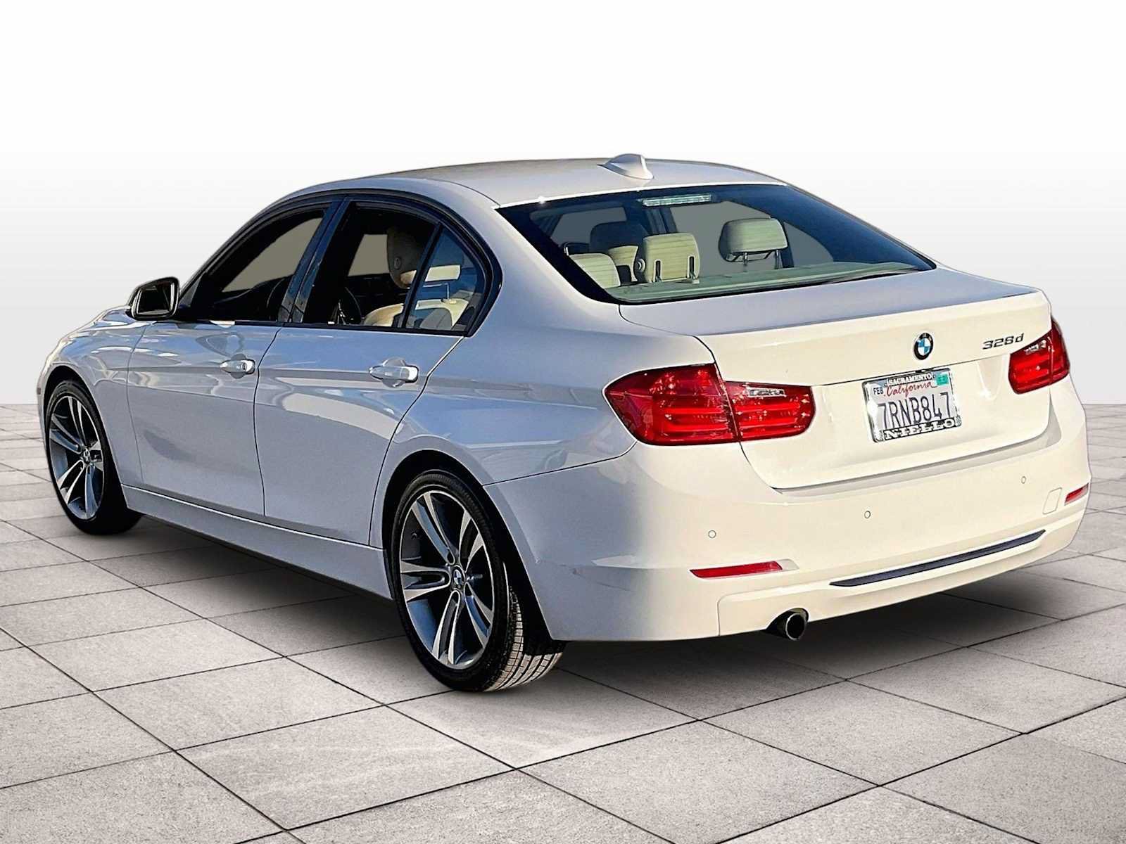 Used 2015 BMW 328d Sedan RWD image 15