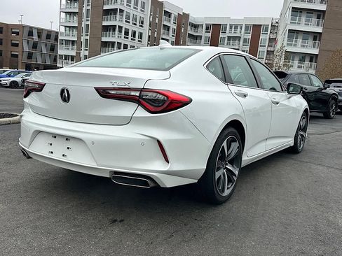 Certified 2025 Acura TLX w/ Technology Package image 11