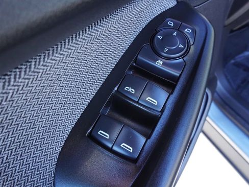 Used 2023 Chevrolet TrailBlazer LS image 15