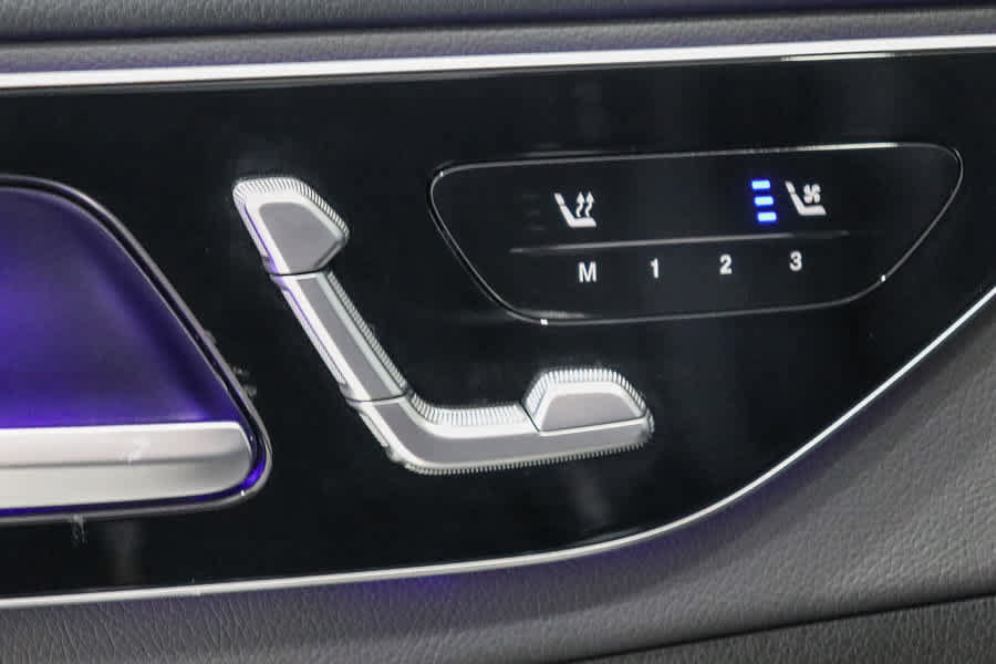 Certified 2023 Mercedes-Benz C 300 Sedan image 24