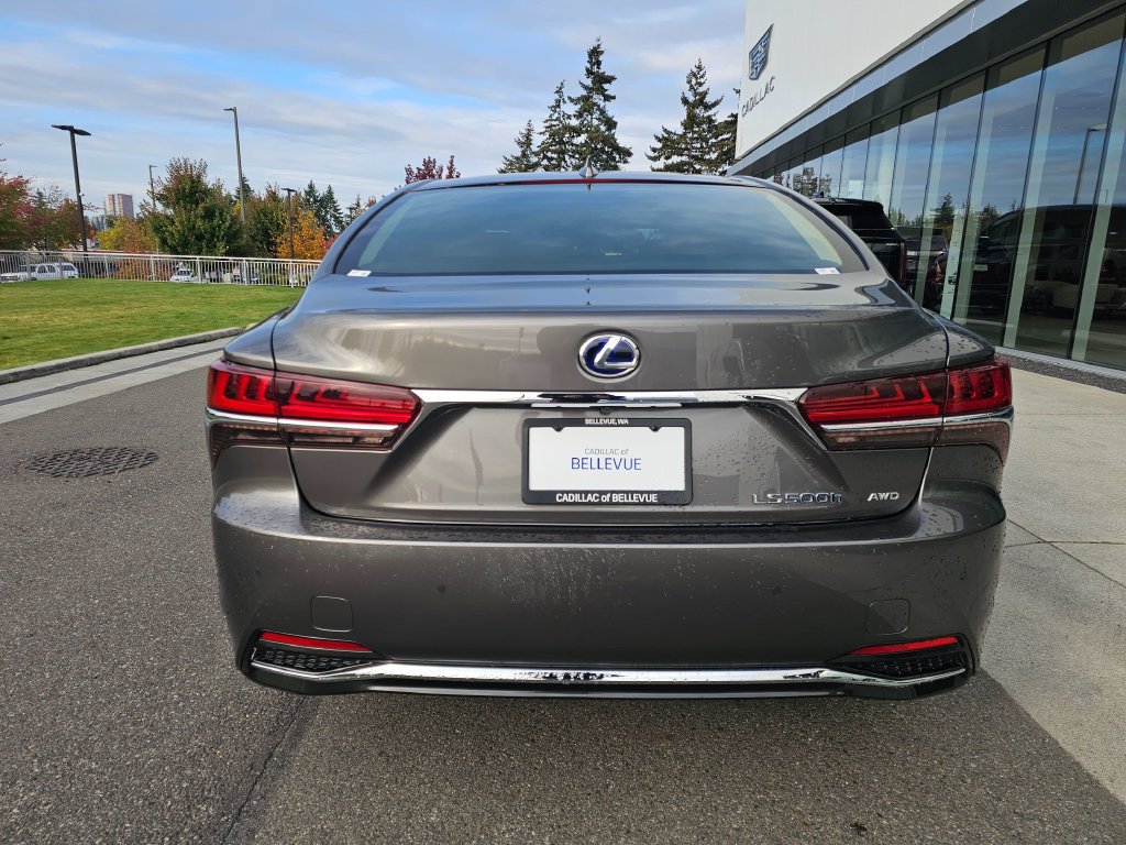 Used 2018 Lexus LS 500h AWD w/ Luxury Package image 6