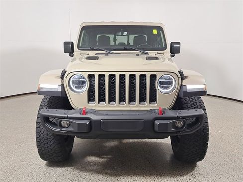Used 2020 Jeep Gladiator Rubicon image 3