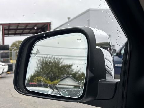 Certified 2019 Jeep Grand Cherokee Limited image 32