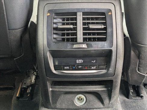 Used 2019 BMW X3 sDrive30i image 16