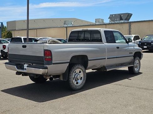 Used 1997 Dodge Ram 2500 Truck 4x4 Club Cab image 3