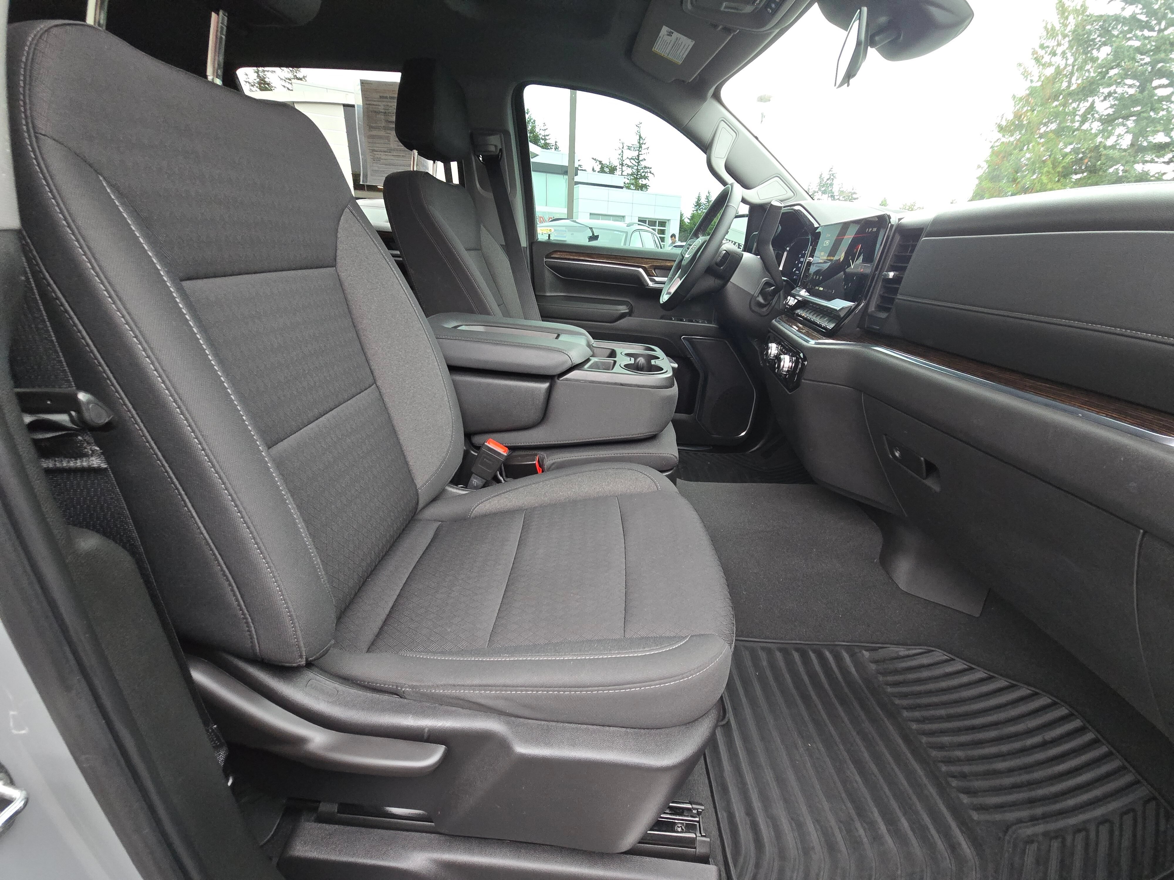 Used 2024 GMC Sierra 1500 Elevation AWD/4WD image 11