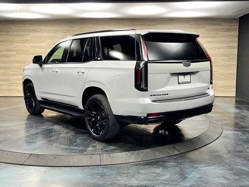Used 2023 Cadillac Escalade Sport w/ LPO, ONYX Package AWD/4WD image 16