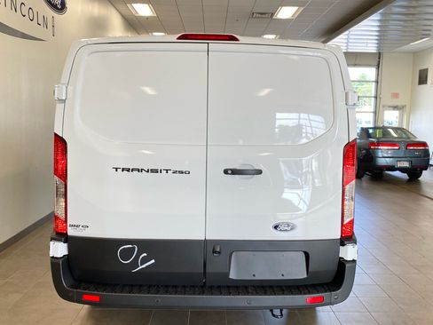 New 2026 Ford Transit 250 Low Roof w/ Load Area Protection Package RWD image 6