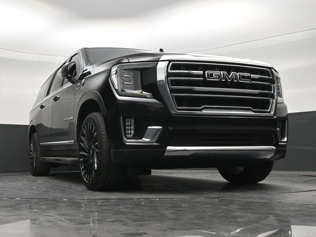 Used 2023 GMC Yukon XL SLT w/ SLT Luxury Package RWD image 26