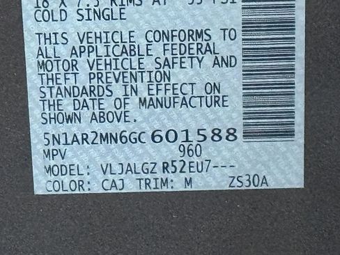 Used 2016 Nissan Pathfinder SL w/ Cargo Package image 32