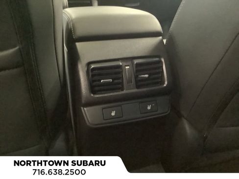 Used 2017 Subaru Outback 2.5i Limited AWD/4WD image 16