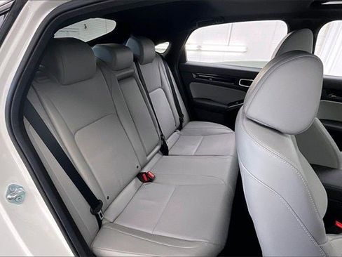 Certified 2025 Honda Civic Sport Touring image 19