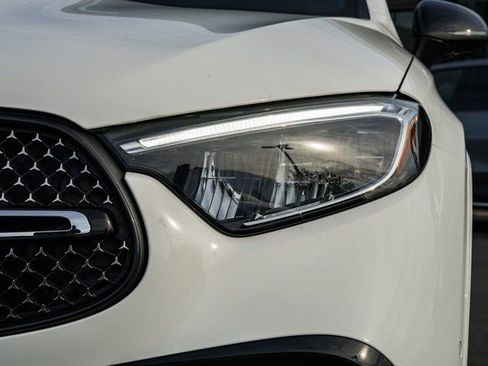 New 2026 Mercedes-Benz GLC 300 4MATIC image 13