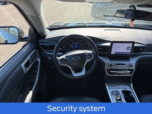 Certified 2022 Ford Explorer XLT w/ Equipment Group 202A image 12