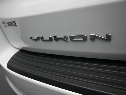 Used 2022 GMC Yukon SLT w/ SLT Premium Package AWD/4WD image 34