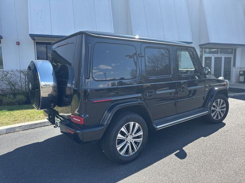 Used 2021 Mercedes-Benz G 550 image 3