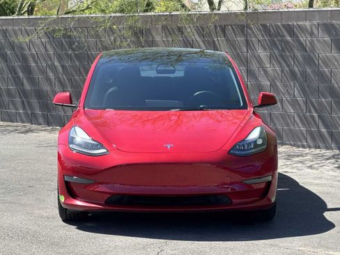 Used 2023 Tesla Model 3 Standard Range RWD image 3