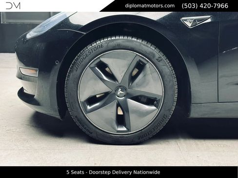 Used 2018 Tesla Model 3 Long Range image 36