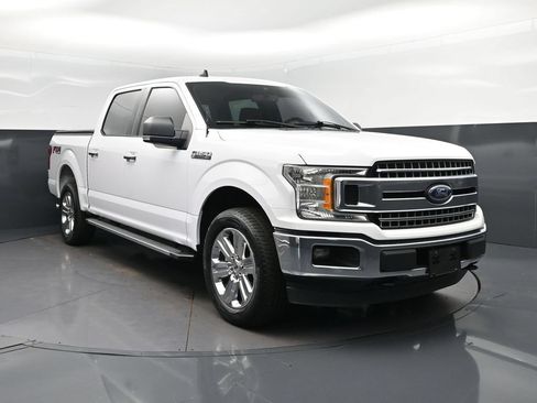 Used 2020 Ford F150 XLT w/ Equipment Group 302A Luxury AWD/4WD image 9