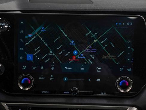 Used 2024 Lexus RX 450h Luxury image 14