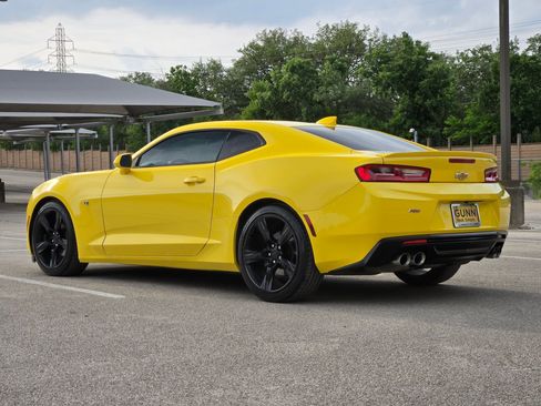 Used 2016 Chevrolet Camaro LT w/ RS Package image 5