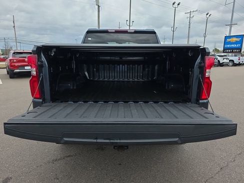 Used 2021 Chevrolet Silverado 1500 LT Trail Boss image 13