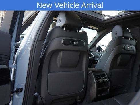 Used 2025 BMW X6 xDrive40i w/ Premium Package AWD/4WD image 34