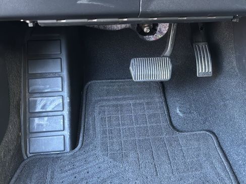 Used 2022 Ford Escape SE w/ Convenience Package image 17