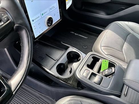 Used 2025 Ford Mustang Mach-E Premium AWD/4WD image 16