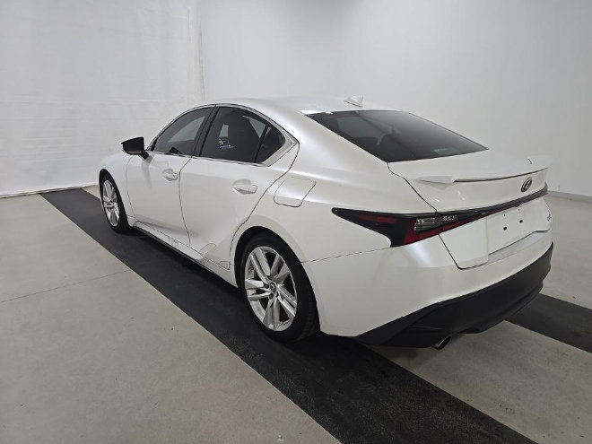 Used 2021 Lexus IS 300 w/ Accessory Package RWD image 5