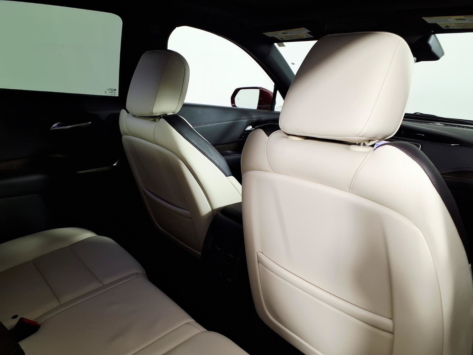 Used 2019 Cadillac XT4 Sport FWD image 11