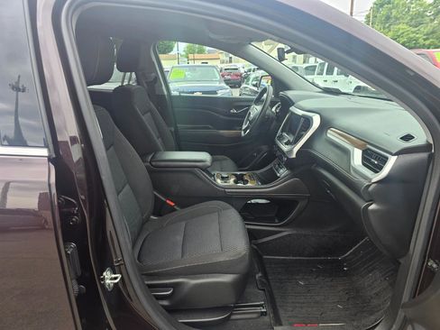 Used 2021 GMC Acadia SLE w/ Driver Convenience Package AWD/4WD image 17