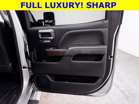 Used 2018 GMC Sierra 3500 Denali w/ Duramax Plus Package image 13