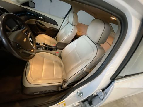 Used 2015 Chevrolet Malibu LTZ image 11