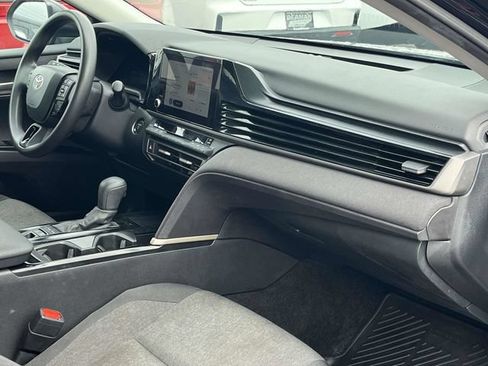 Used 2025 Toyota Camry LE FWD image 24