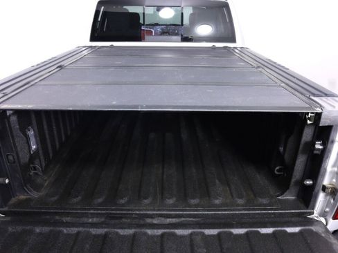 Used 2018 RAM 1500 Outdoorsman image 35