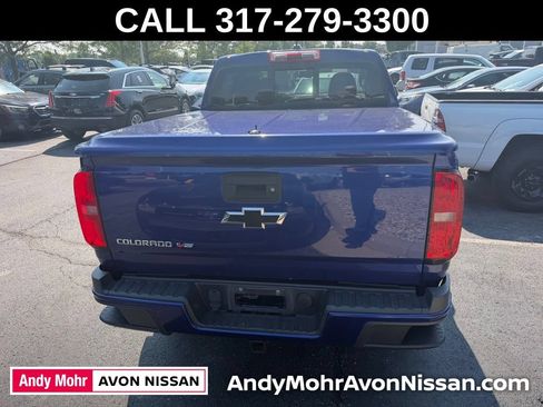 Used 2017 Chevrolet Colorado Z71 AWD/4WD image 4