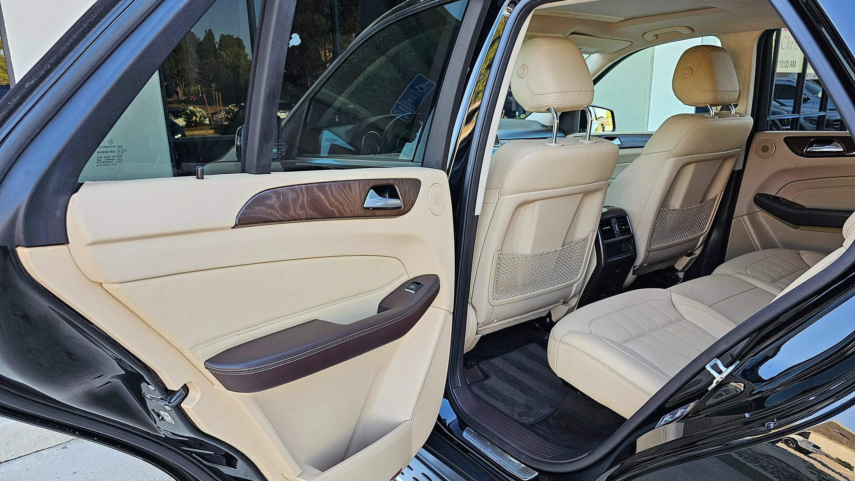 Used 2018 Mercedes-Benz GLE 350 image 16