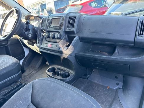 Used 2016 RAM ProMaster 2500 image 17