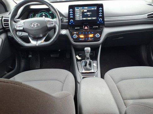 Used 2020 Hyundai Ioniq SE image 14