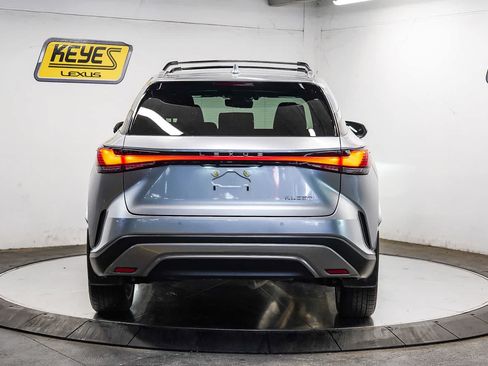 Used 2024 Lexus RX 350 Premium Plus w/ Convenience Package FWD image 3
