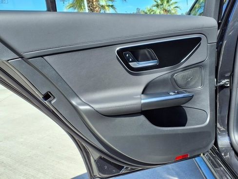New 2025 Mercedes-Benz C 300 4MATIC Sedan image 17