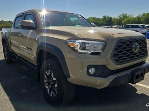 Used 2020 Toyota Tacoma TRD Off-Road image 4
