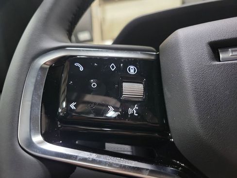 Used 2024 Land Rover Discovery Sport Dynamic SE image 15