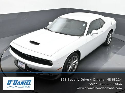 Used 2022 Dodge Challenger GT AWD/4WD image 21