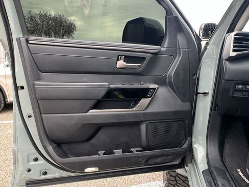 Used 2022 Toyota Tundra Limited image 16